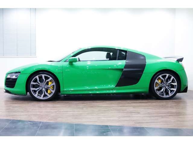 AUDI R8 2014 Image 31