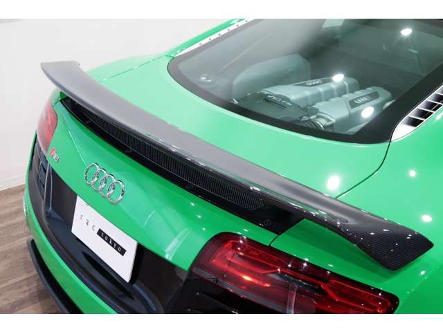 AUDI R8 2014 Image 31