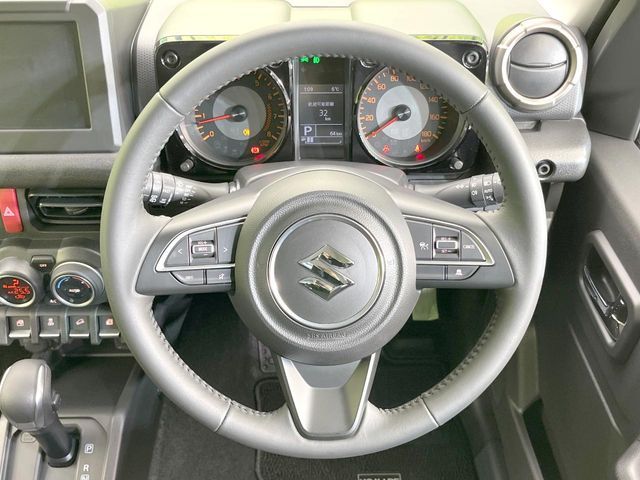 SUZUKI JIMNY NOMADE 2026 Image 31