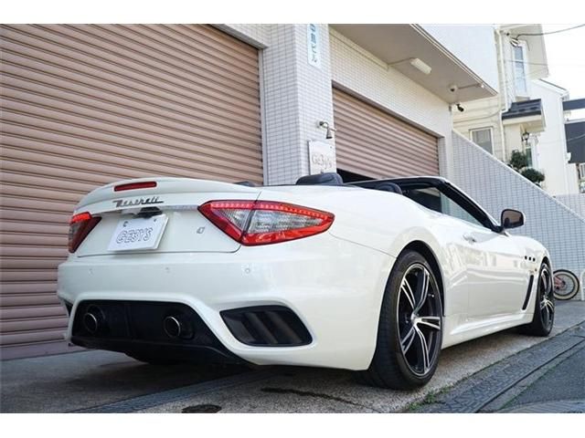 MASERATI GRANCABRIO 2018 Image 31