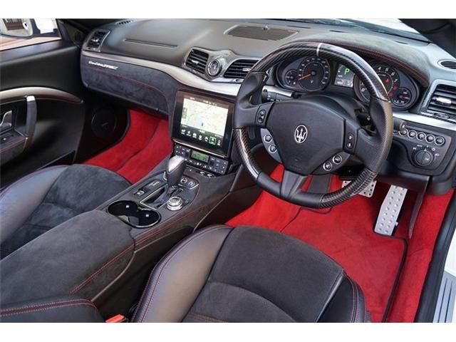 MASERATI GRANCABRIO 2018 Image 31