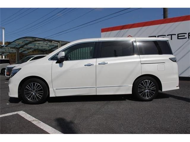 NISSAN ELGRAND 2024 Image 31