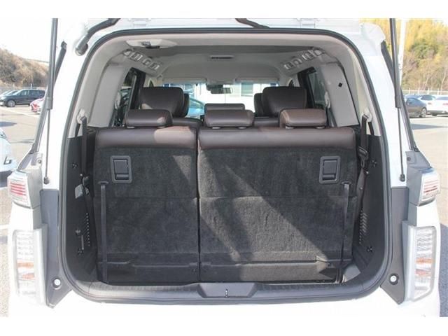 NISSAN ELGRAND 2024 Image 31