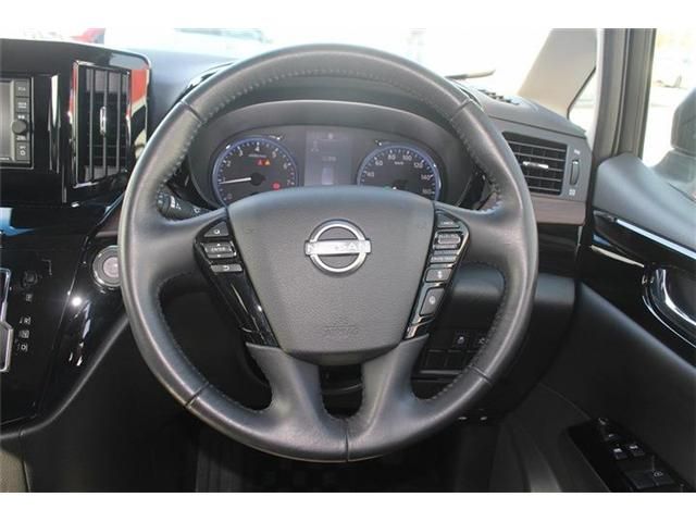 NISSAN ELGRAND 2024 Image 31