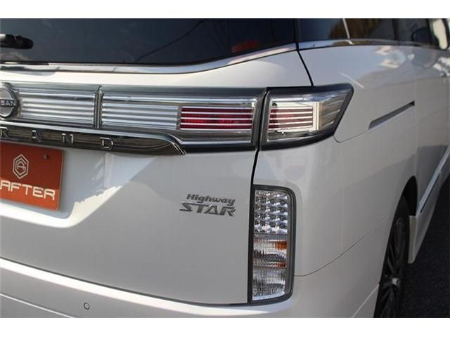 NISSAN ELGRAND 2024 Image 31