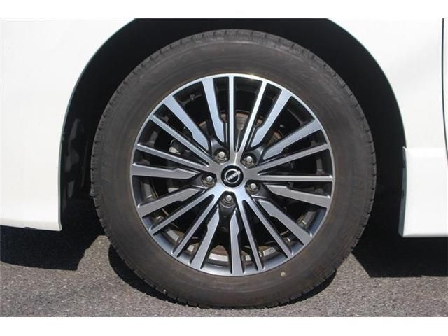 NISSAN ELGRAND 2024 Image 31