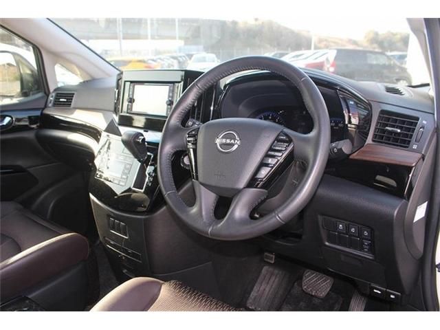 NISSAN ELGRAND 2024 Image 31