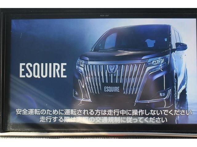 TOYOTA ESQUIRE HYBRID 2018 Image 31
