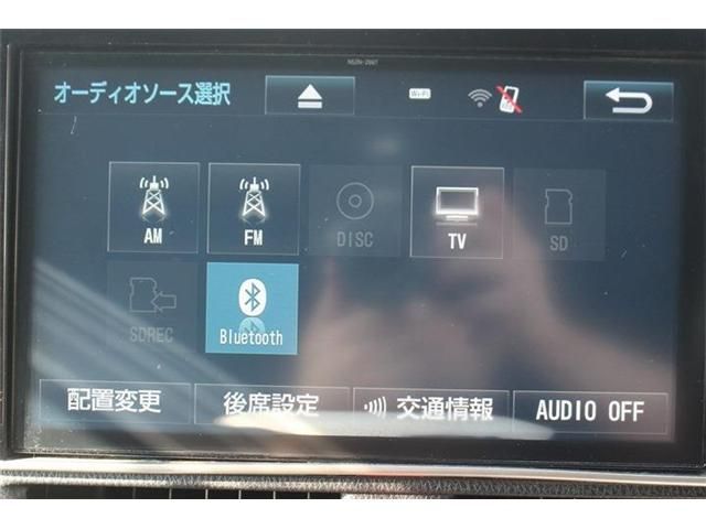 TOYOTA ESQUIRE HYBRID 2018 Image 31