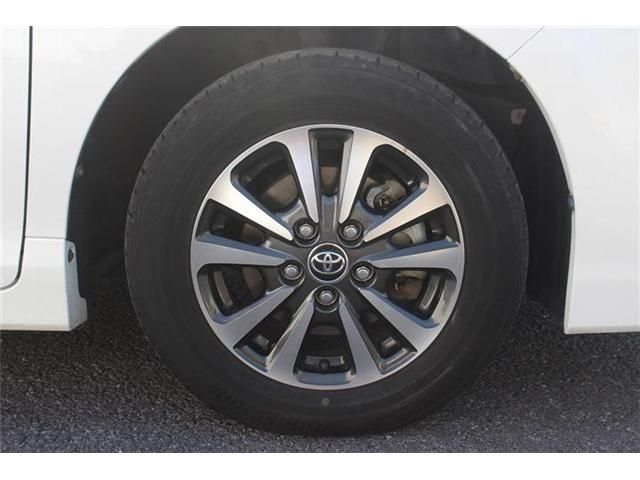 TOYOTA ESQUIRE HYBRID 2018 Image 31