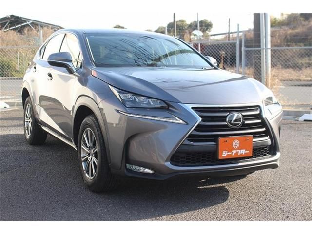 TOYOTA LEXUS NX200T 2016 Image 31