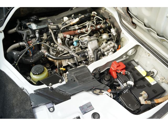 TOYOTA REGIUSACE VAN 2WD 2014 Image 31