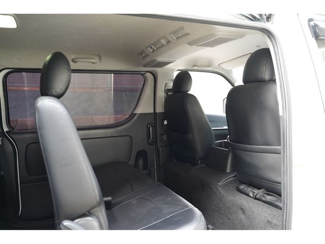 TOYOTA REGIUSACE VAN 2WD 2014 Image 31