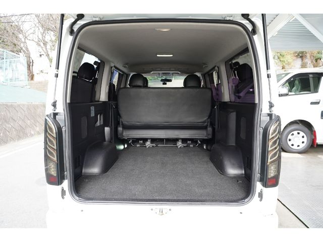 TOYOTA REGIUSACE VAN 2WD 2014 Image 31