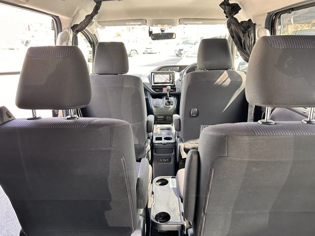 TOYOTA NOAH 2016 Image 31