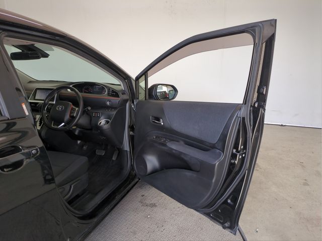 TOYOTA SIENTA 2016 Image 31