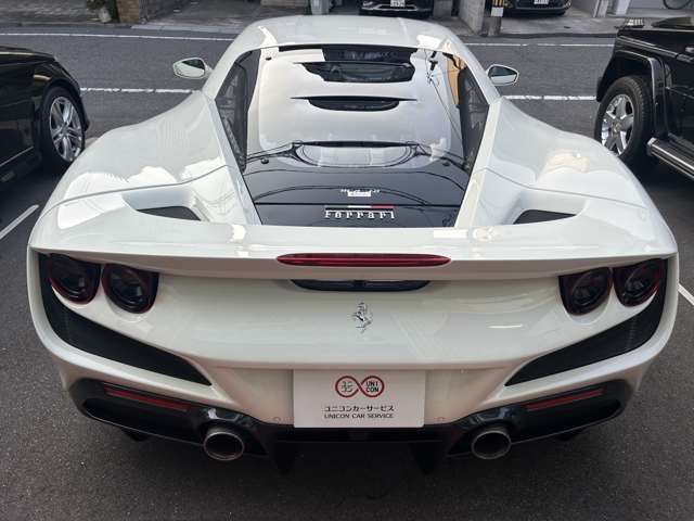 FERRARI F8 TRIBUTO 2021 Image 31