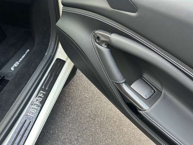 FERRARI F8 TRIBUTO 2021 Image 31