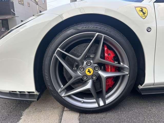 FERRARI F8 TRIBUTO 2021 Image 31