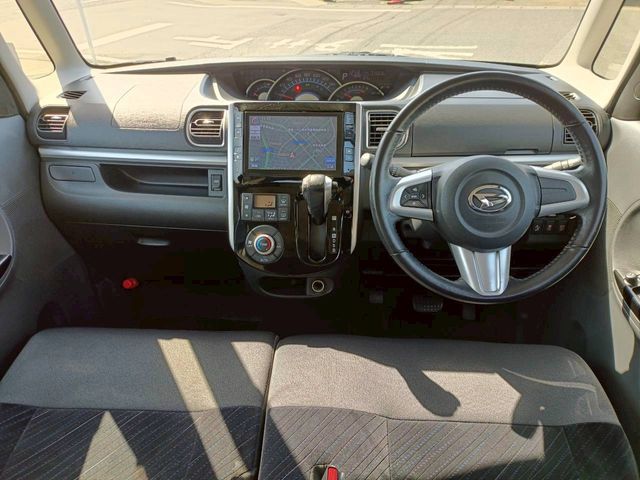 DAIHATSU TANTO CUSTOM 2013 Image 31