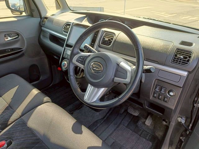 DAIHATSU TANTO CUSTOM 2013 Image 31