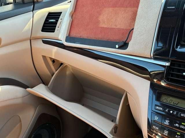 TOYOTA ESTIMA  4WD 2013 Image 31