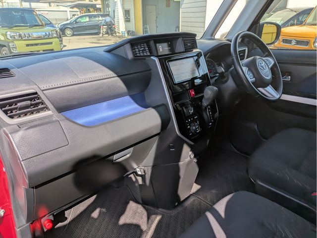 TOYOTA TANK 2019 Image 31