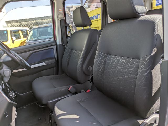 TOYOTA TANK 2019 Image 31