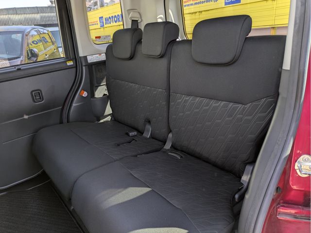 TOYOTA TANK 2019 Image 31