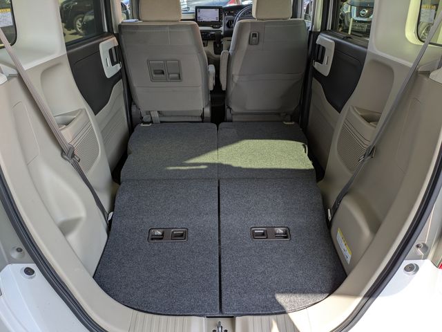 HONDA N BOX 2019 Image 31