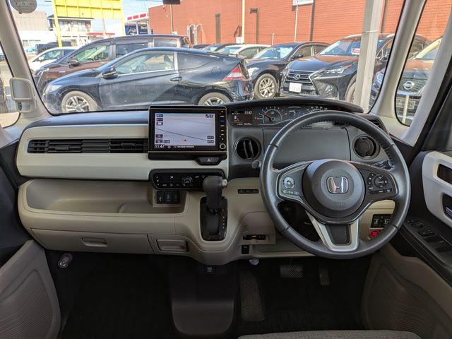 HONDA N BOX 2019 Image 31