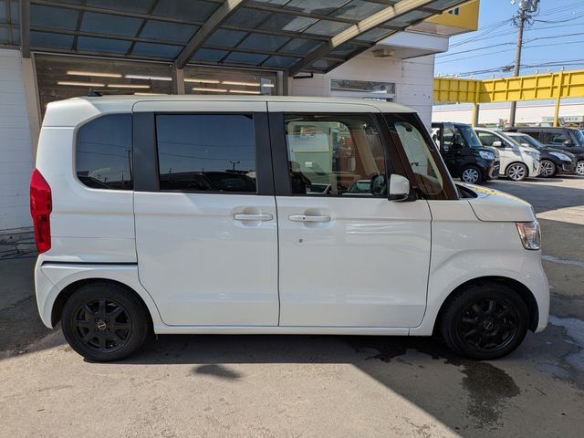 HONDA N BOX 2019 Image 31