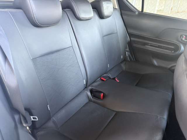 TOYOTA AQUA 2013 Image 31