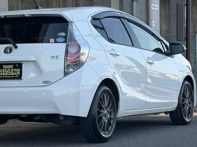 TOYOTA AQUA 2013 Image 31