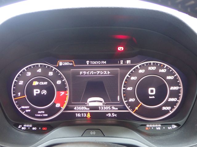 AUDI SQ2 2019 Image 31