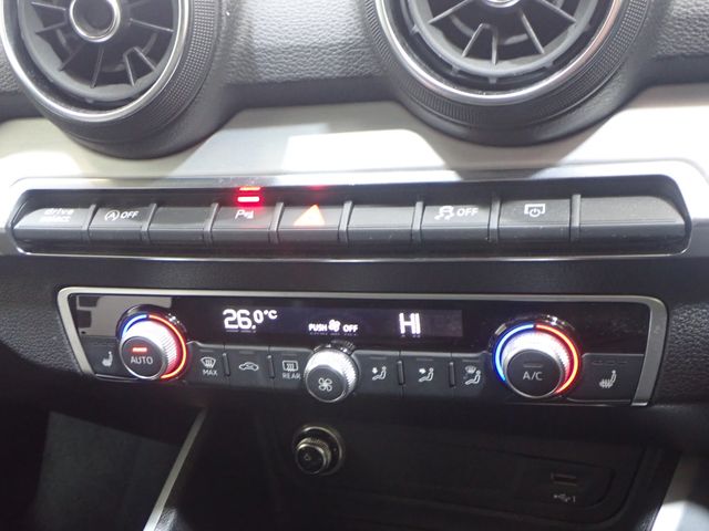 AUDI SQ2 2019 Image 31