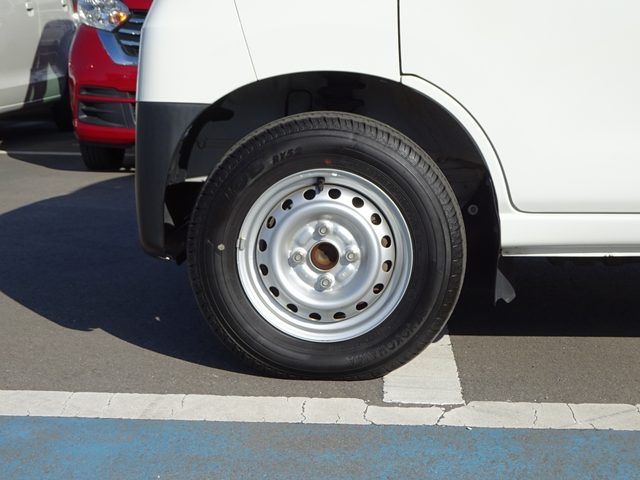 DAIHATSU HIJET CARGO 2020 Image 31