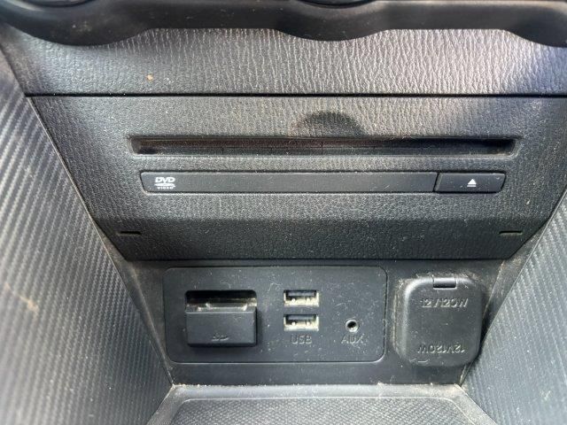 MAZDA DEMIO 4WD 2015 Image 31