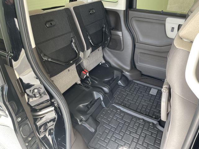 HONDA N BOX 2023 Image 31