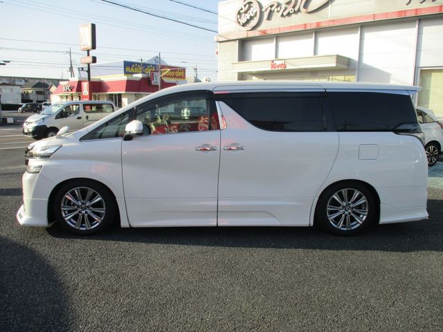 TOYOTA VELLFIRE 2017 Image 31