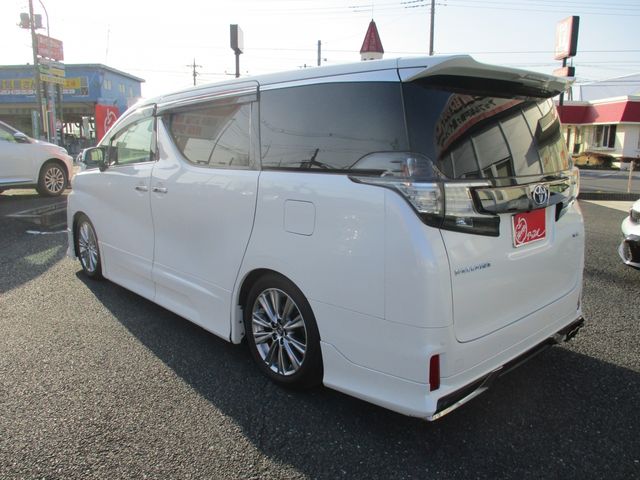 TOYOTA VELLFIRE 2017 Image 31