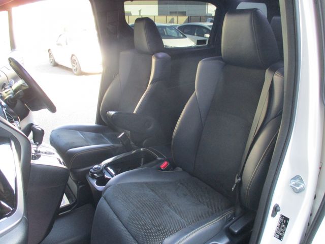 TOYOTA VELLFIRE 2017 Image 31