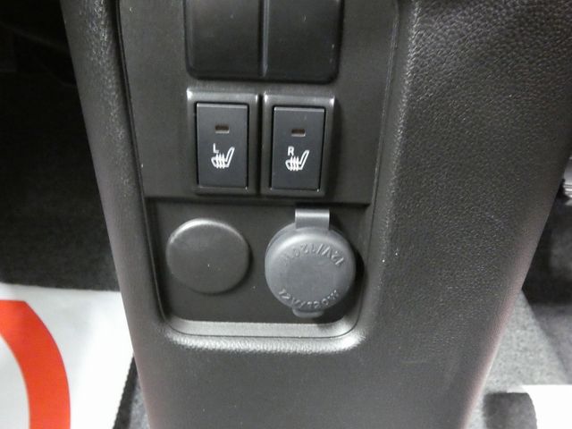 SUZUKI WAGON R 4WD 2025 Image 31