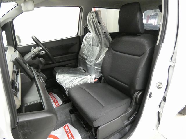 SUZUKI WAGON R 4WD 2025 Image 31