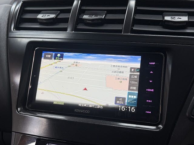 TOYOTA PRIUS ALPHA 2014 Image 31