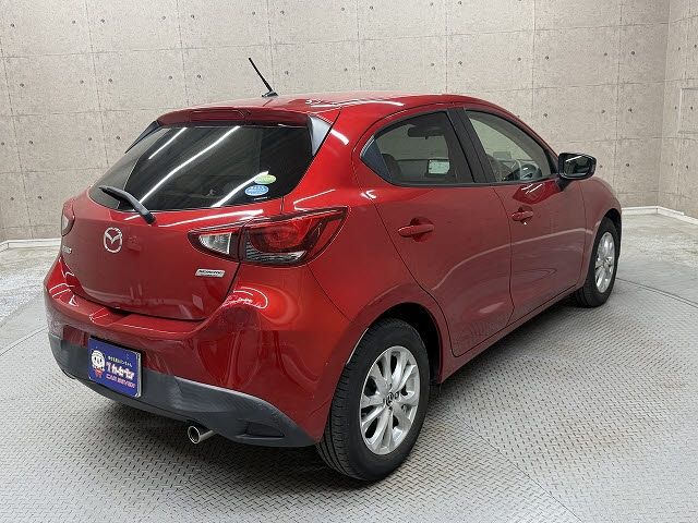 MAZDA DEMIO 2015 Image 31