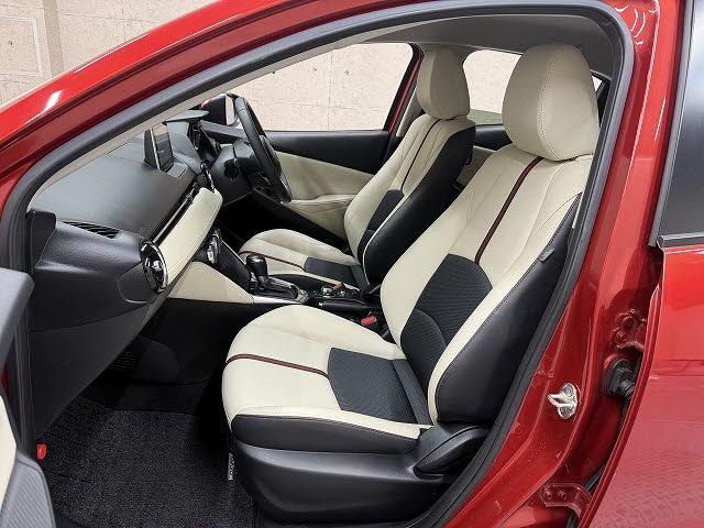 MAZDA DEMIO 2015 Image 31