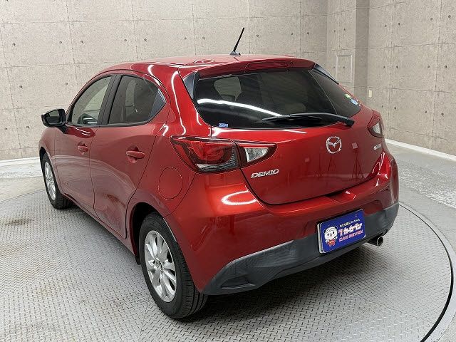 MAZDA DEMIO 2015 Image 31