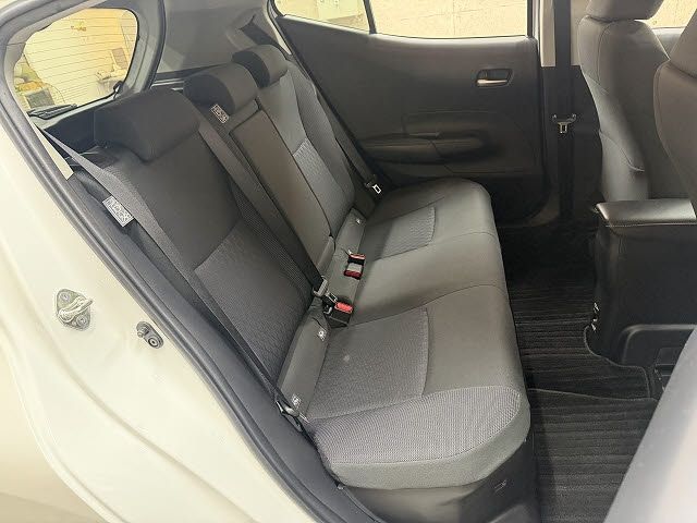 TOYOTA AQUA 2023 Image 31