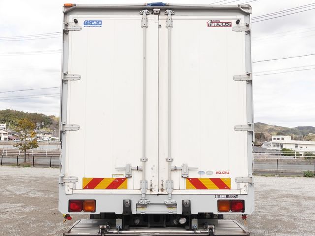 ISUZU FORWARD 2014 Image 31